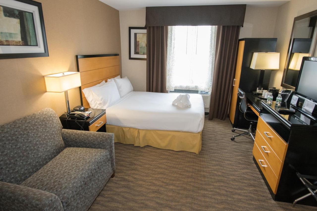 Holiday Inn Express Kennedy Airport, An Ihg Hotel New York Esterno foto